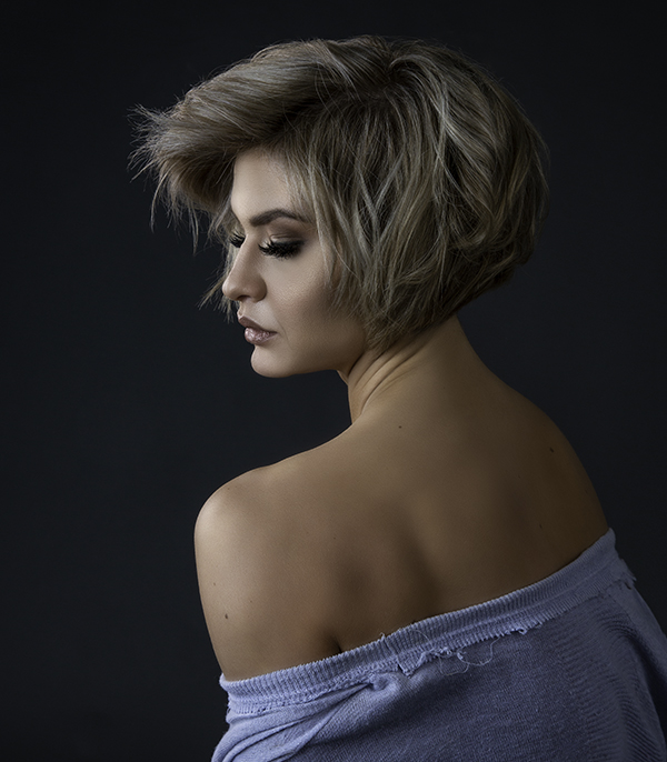 Natural High End Model Retouch