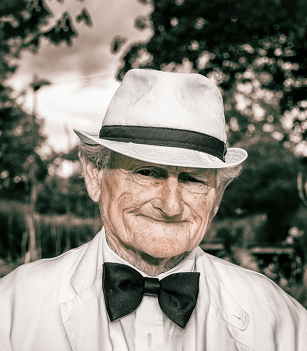 Photo Restoration Service